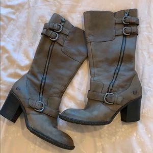 Born zip calf boots grey tan